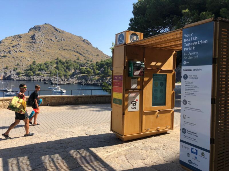 Zytronic’s sensor technology hits the beaches of the Balearic Islands